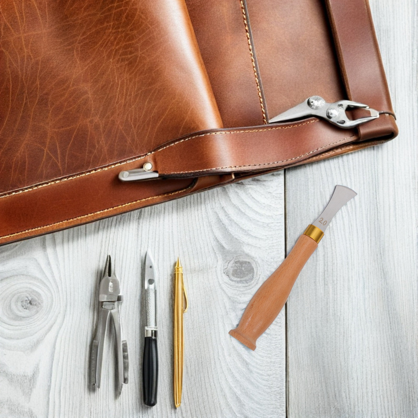 Outil à plier les bords en aci - Leatherwork Edge Creaser avis et prix